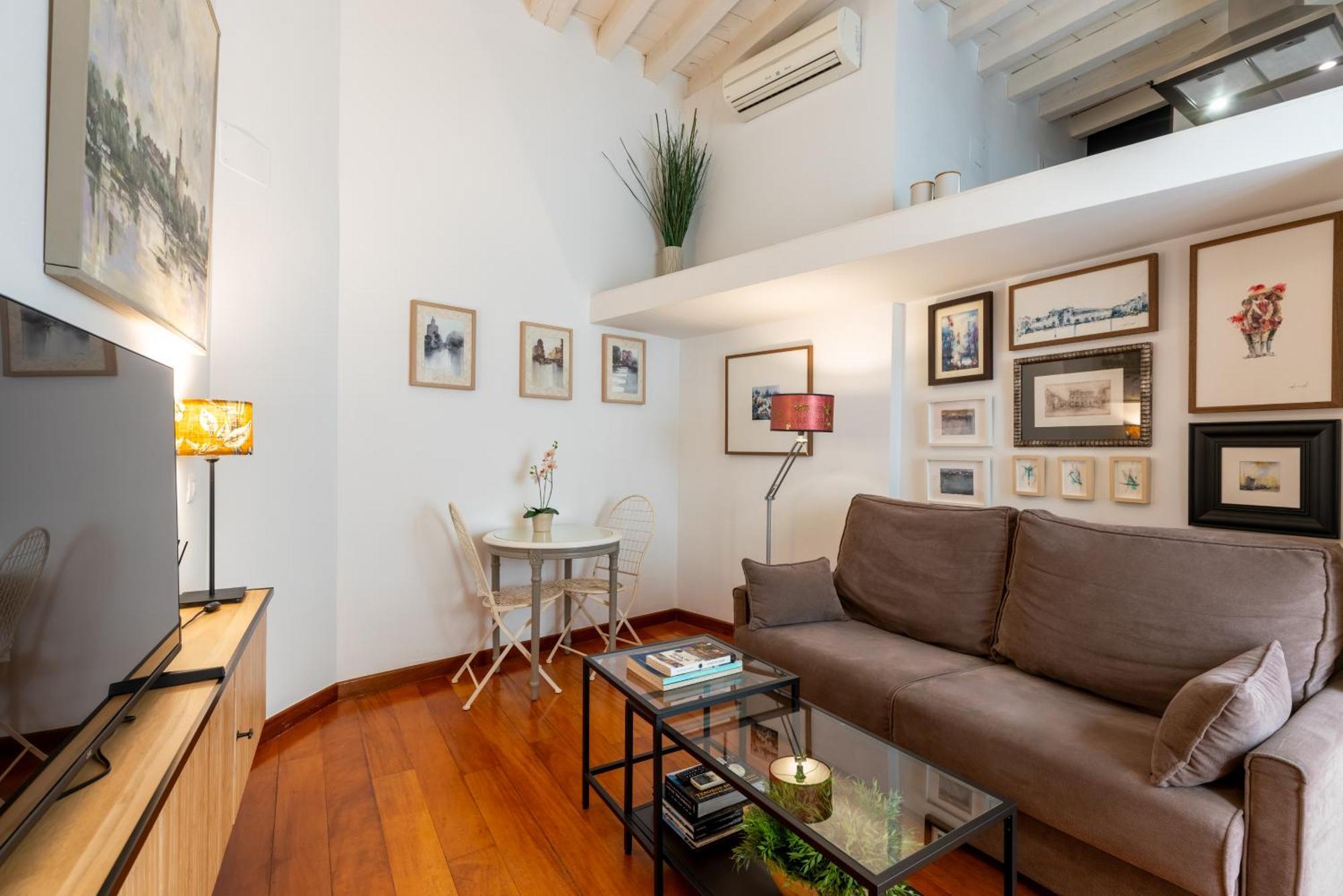 Apartamentos Rg Goyeneta 세비야 외부 사진